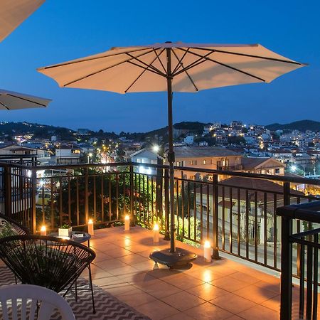 D & E Apartments Скиатос Екстериор снимка